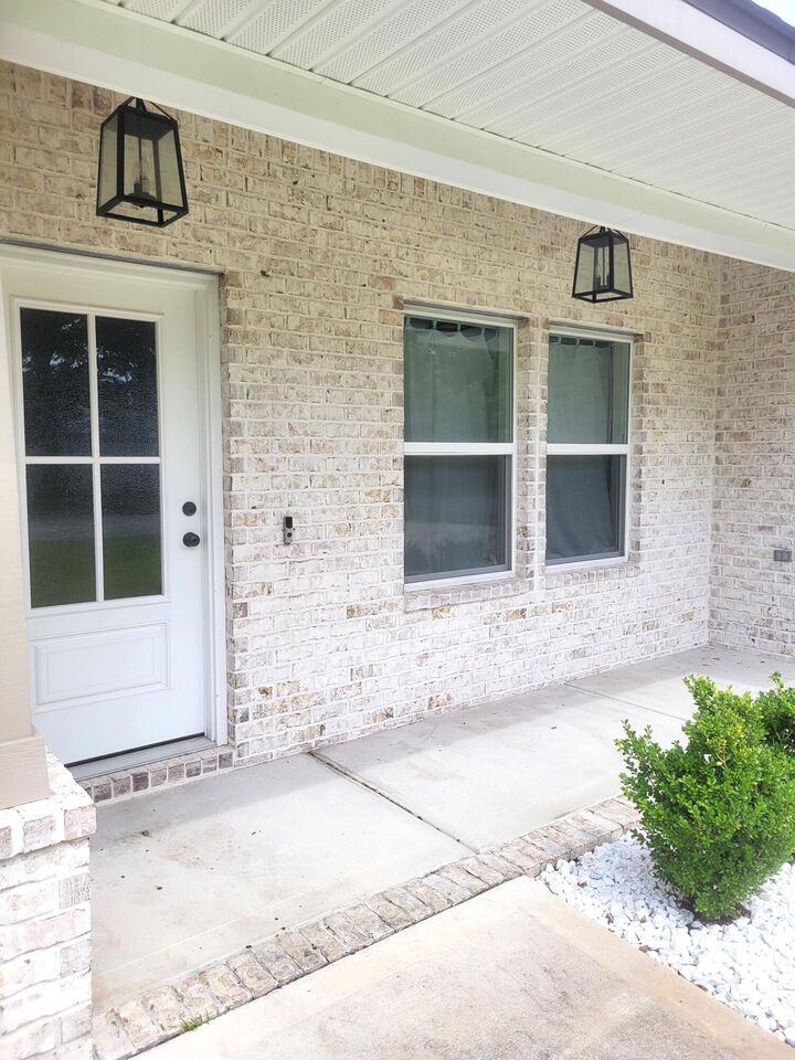 Property Photo: 101 Doodle Avenue FL 32547