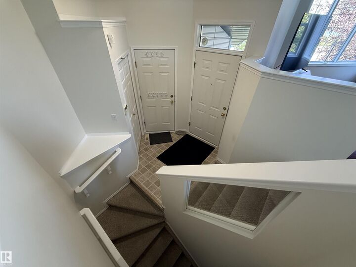 Property Photo: 25 Heatherglen Crescent AB T7X 3X4