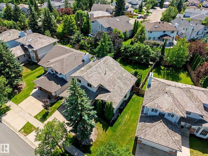 Property Photo: 425 Buchanan Road NW AB T6R 2A5