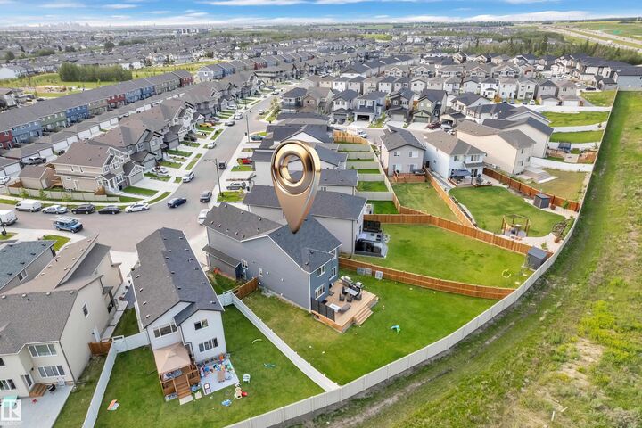 Property Photo:  3003 4 Street NW  AB T6T 2V6 