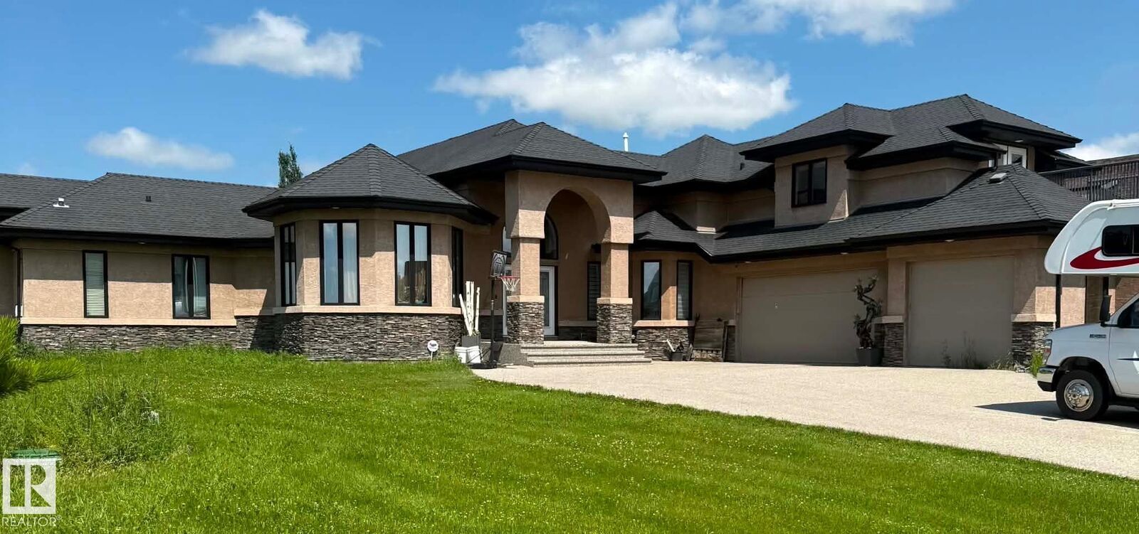 Property Photo: 23033 Wye Road 704 AB T8B 1J7