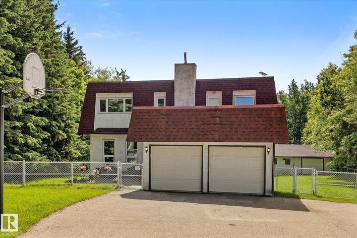 Property Photo: 2113 Twp Road 525 B 6 AB T7Y 2L4