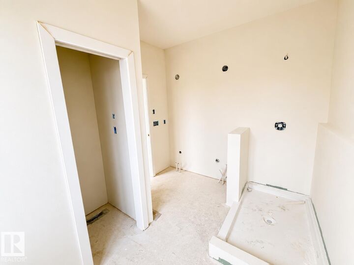 Property Photo: 14512 86 Avenue NW AB T5R 4B6