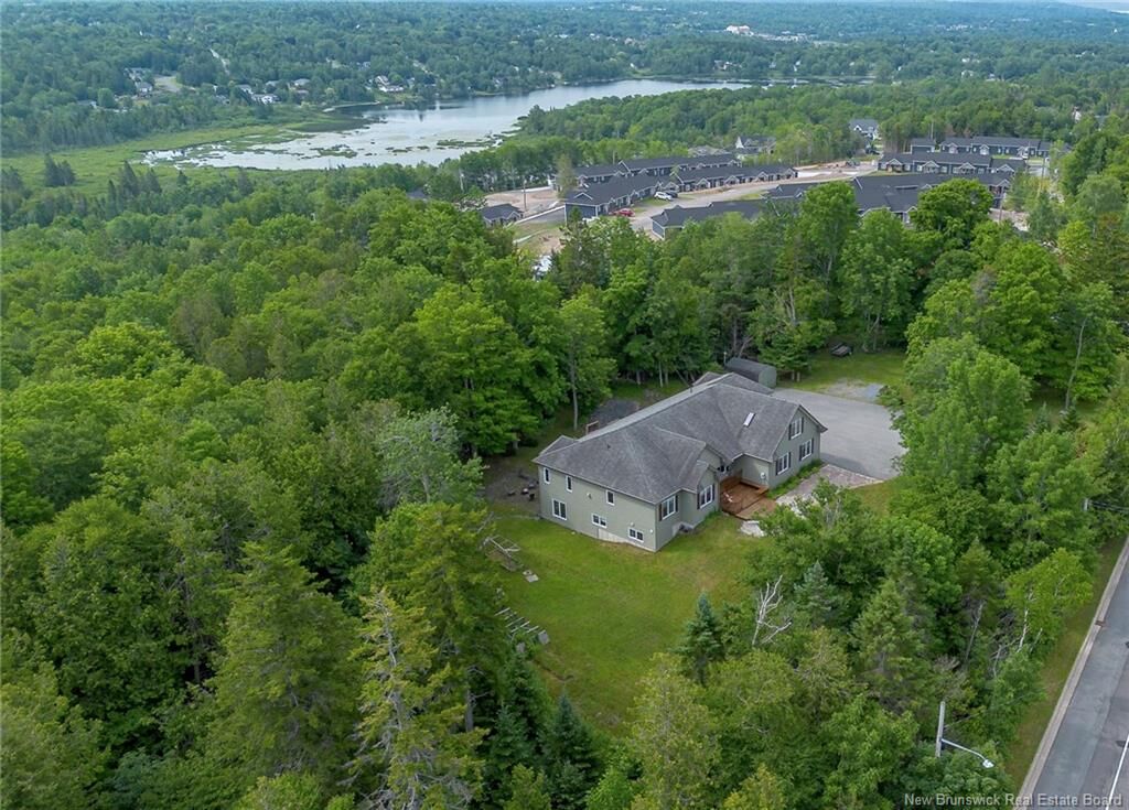 Property Photo: 186 Pettingill Road NB E2E 2V6