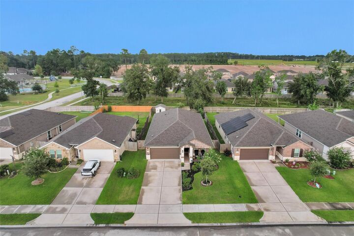 Property Photo: 12813 S Winding Pines Drive TX 77375