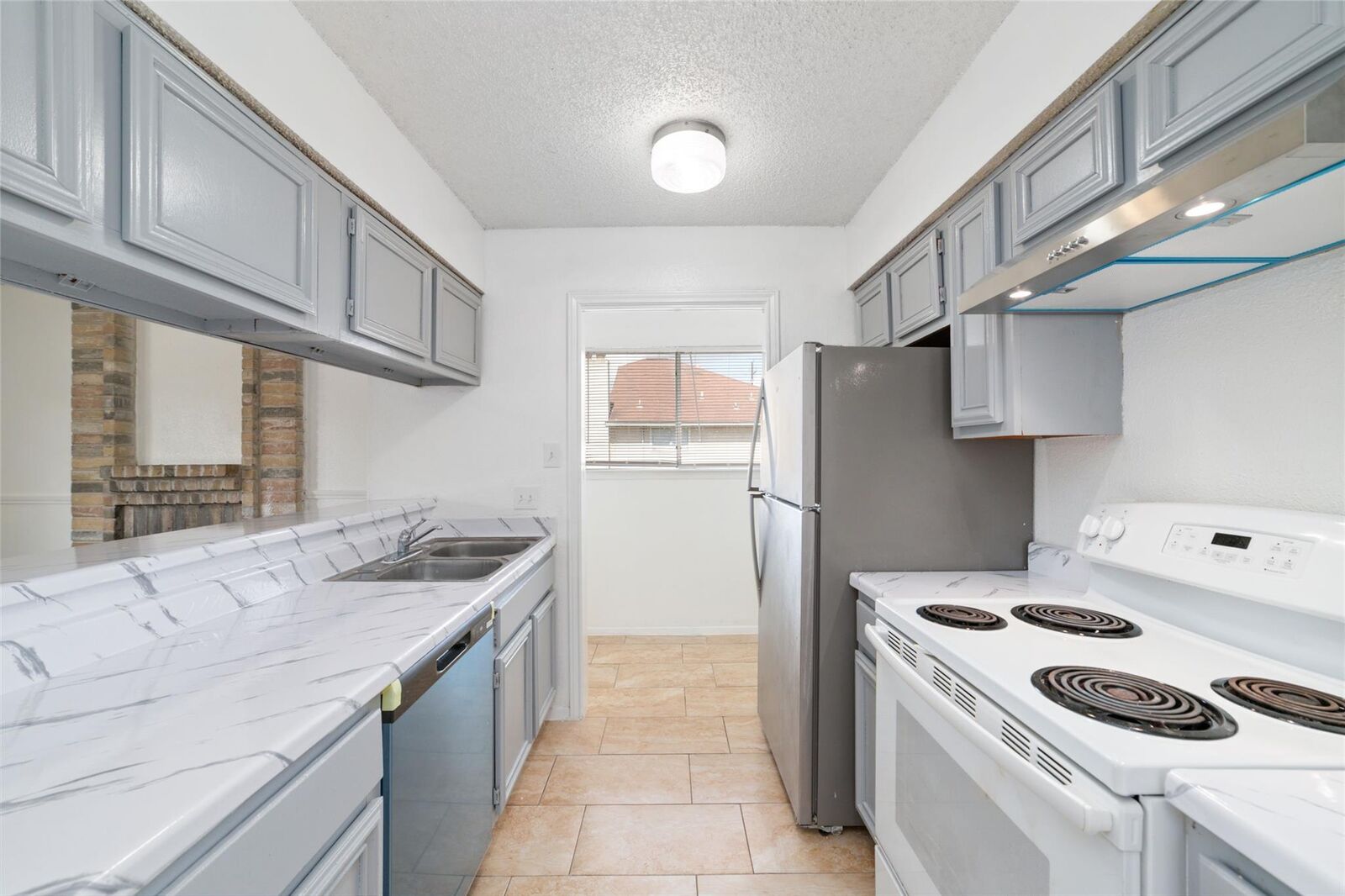Property Photo:  1308 Brenda Lane, Unit C Lane 4  TX 77338 