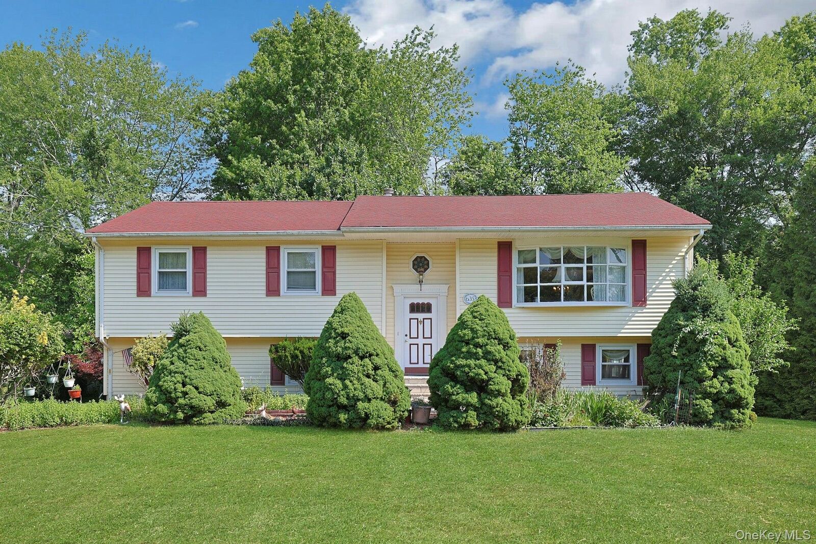 Property Photo: 635 Gilbert Avenue NY 10965