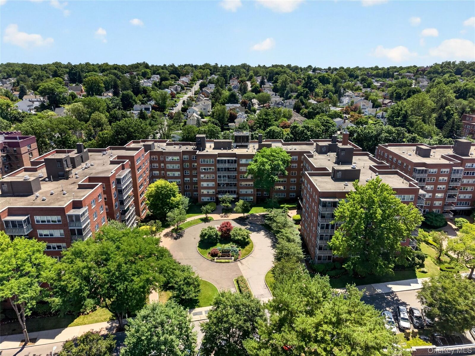 Property Photo:  240 Garth Road 4H2  NY 10583 