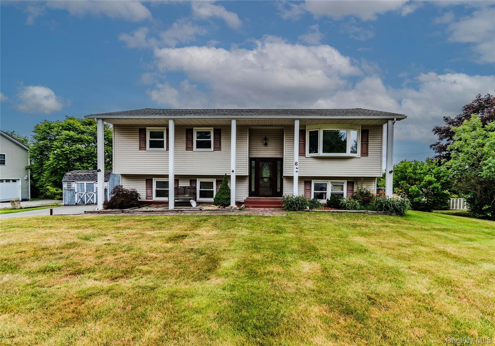 Property Photo: 6 Bates Circle NY 10921