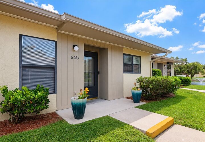 Property Photo: 6023 27th Street W FL 34207