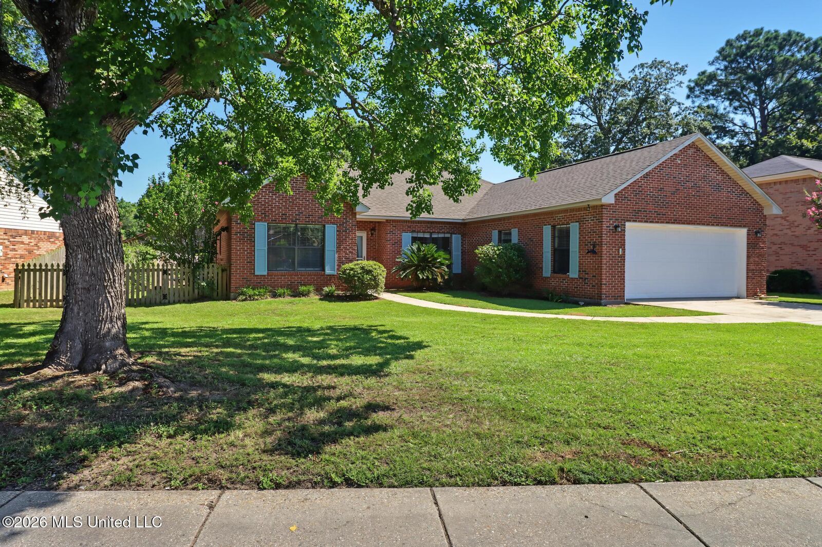 Property Photo:  2805 Palmer Drive  MS 39507 