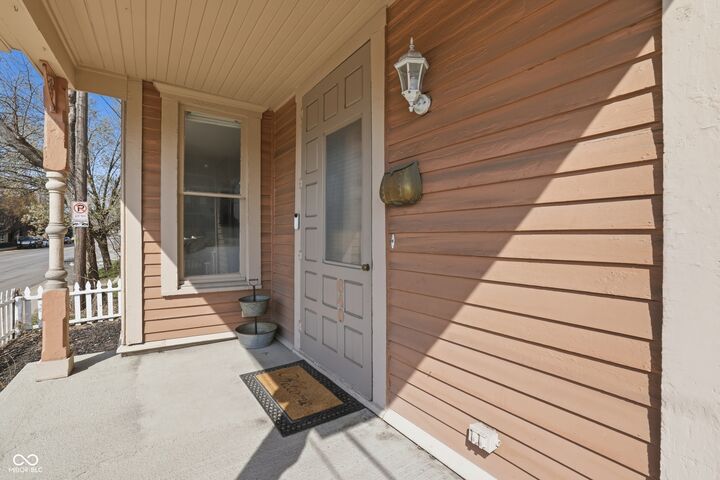 Property Photo:  640 E 10th Street  IN 46202 