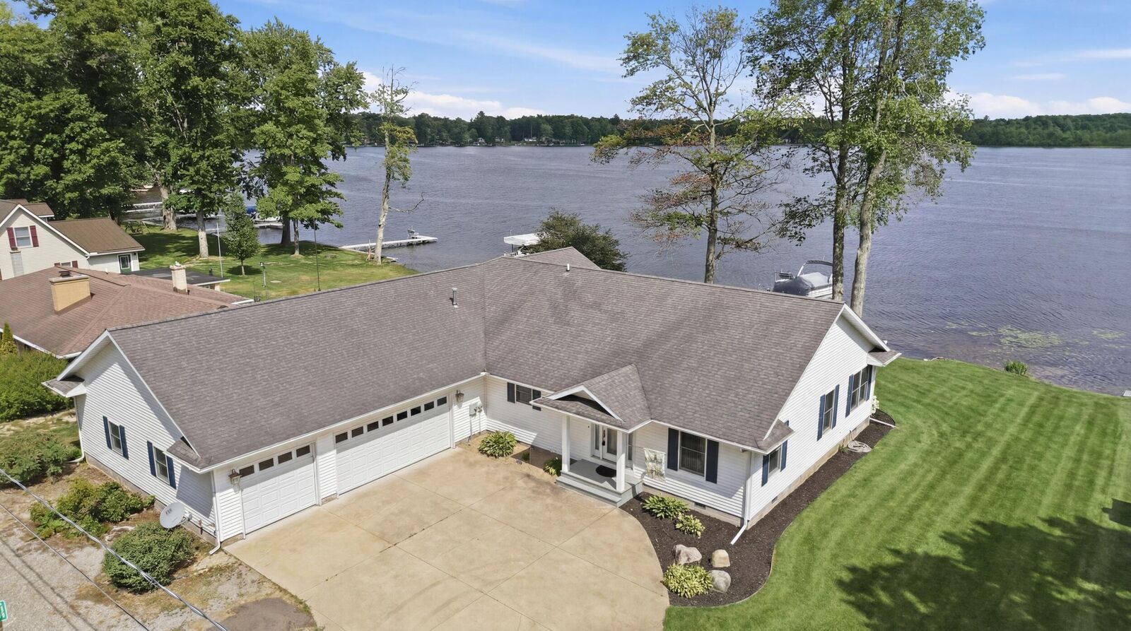 Property Photo: 1080 S Woodland Drive MI 49349