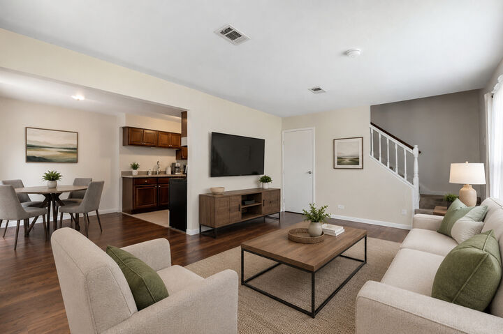 Property Photo:  2208 Ramsey Circle  IL 60194 