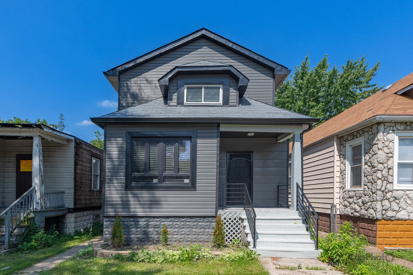 Property Photo: 5922 S Bishop Street IL 60636