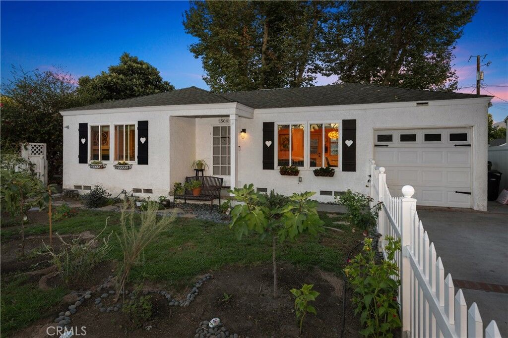 Property Photo:  1504 W Chandler Boulevard  CA 91506 