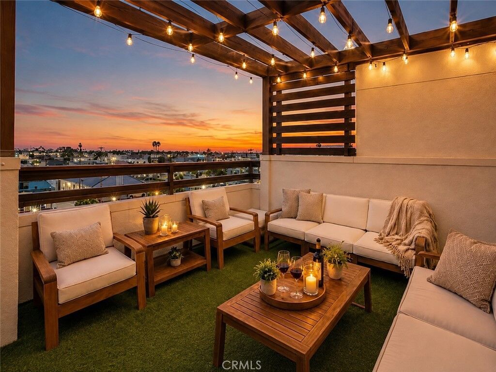 Property Photo:  1648 Topanga  CA 92627 