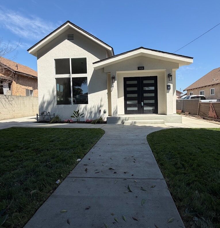Property Photo:  1028 S Gage  CA 90023 