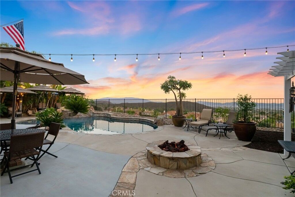 Property Photo: 23721 Hollingsworth CA 92562