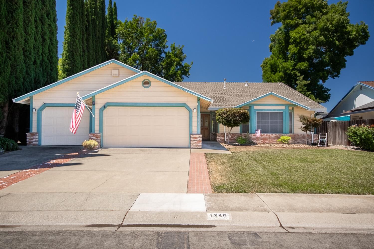 Property Photo: 1345 Portola Valley Road CA 95993
