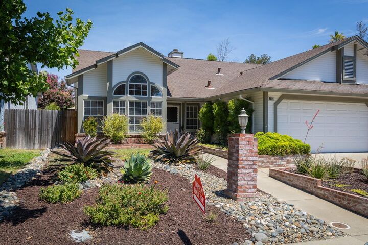 Property Photo:  8809 Bridalsmith Drive  CA 95828 