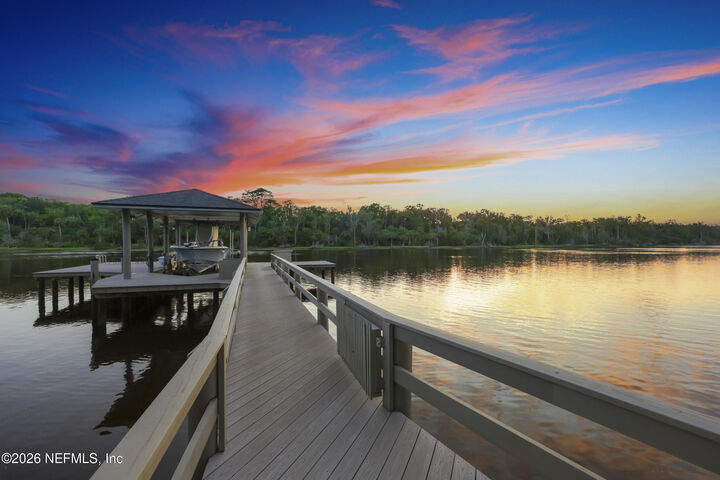 Property Photo: 115 S Roscoe Boulevard FL 32082