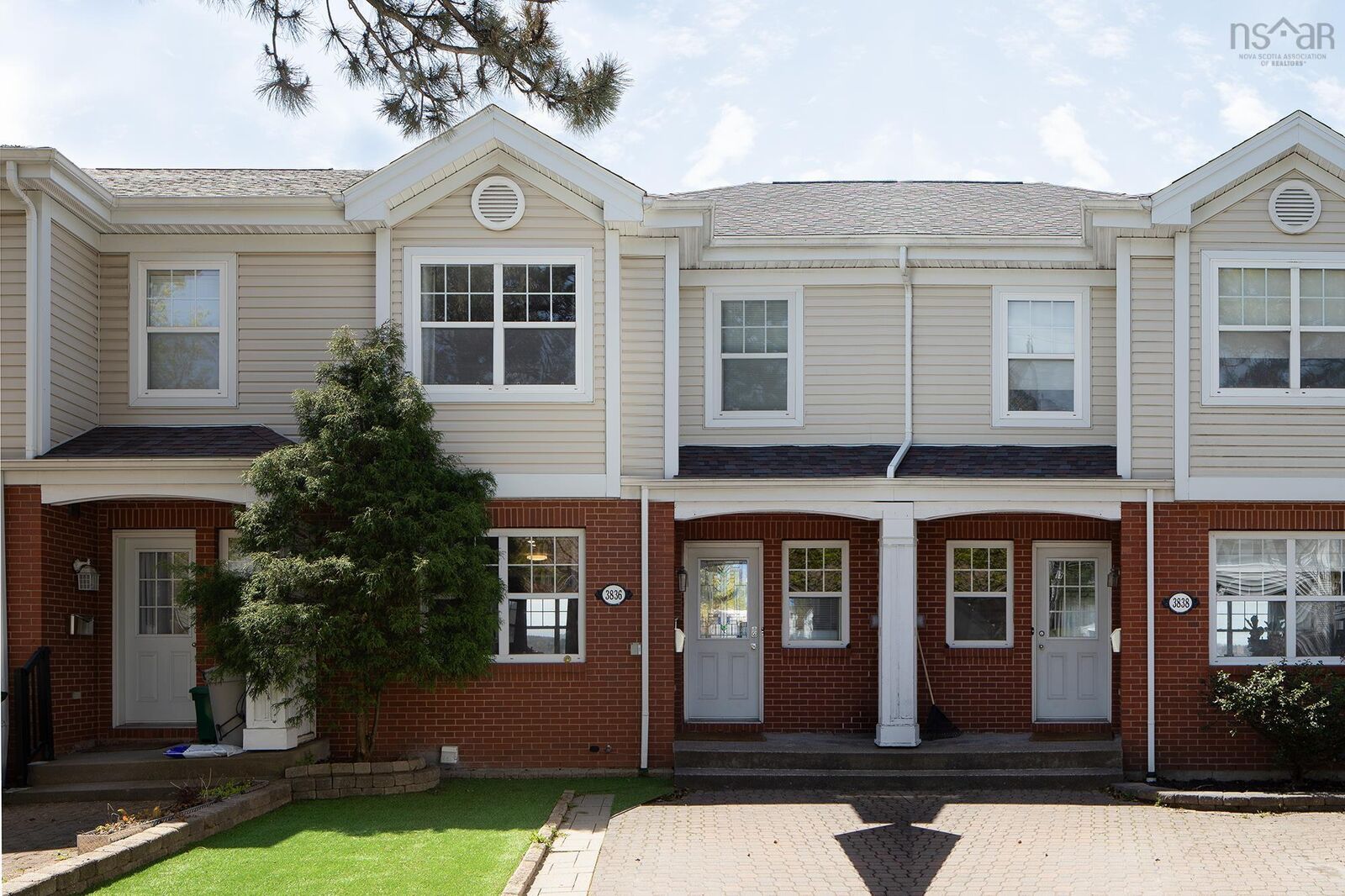 Property Photo: 3836 Memorial Drive NS B3K 6R6