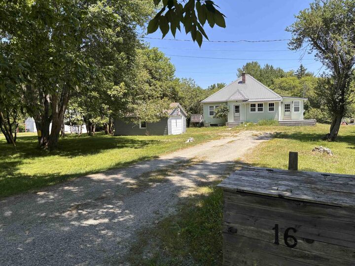 16 Wrights Road — photo 1