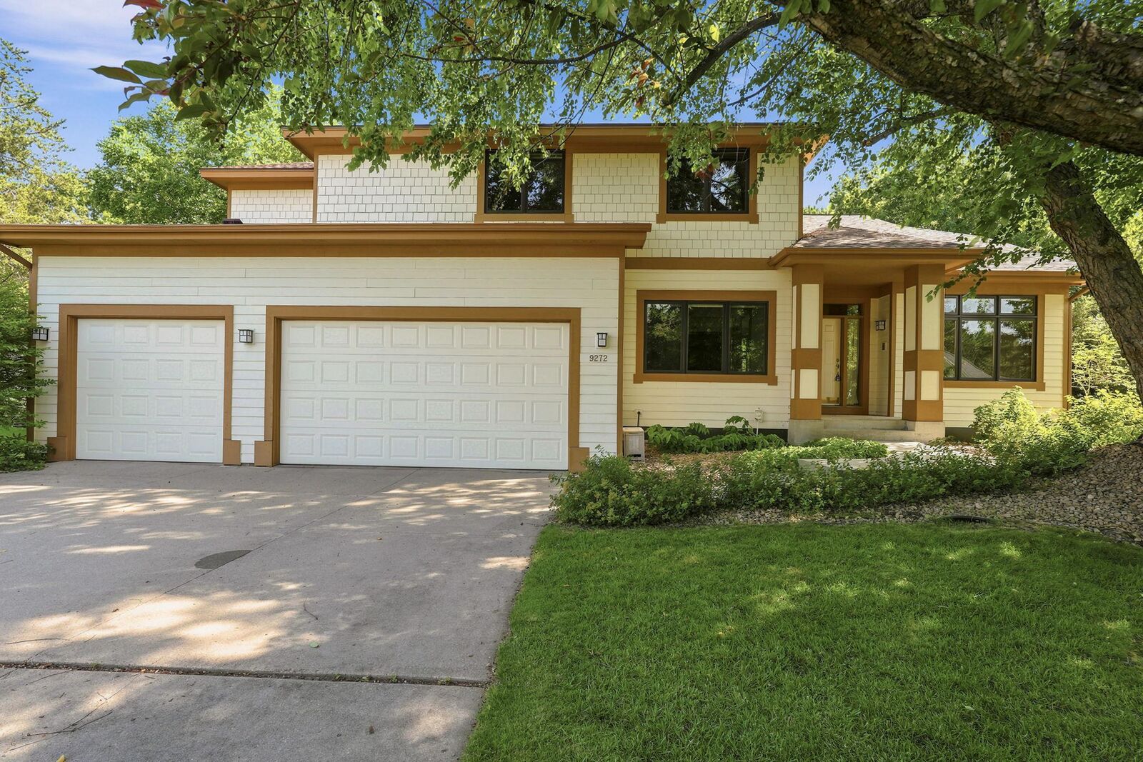 Property Photo: 9272 Duckwood Trail MN 55125