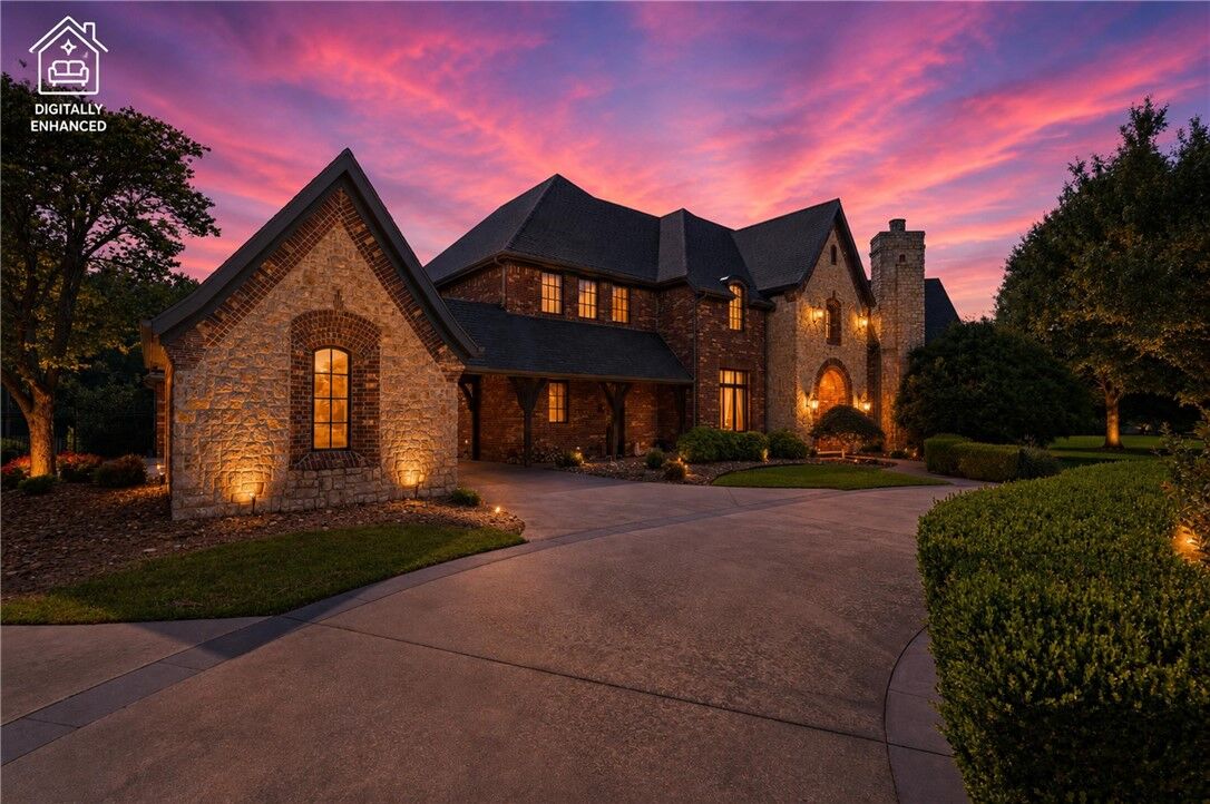 Property Photo: 11301 Pembrook Circle AR 72712
