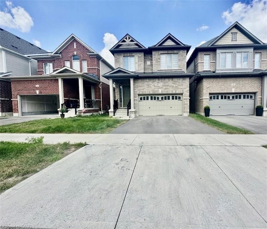 Property Photo:  39 Georgina Street  ON N2R 0S6 