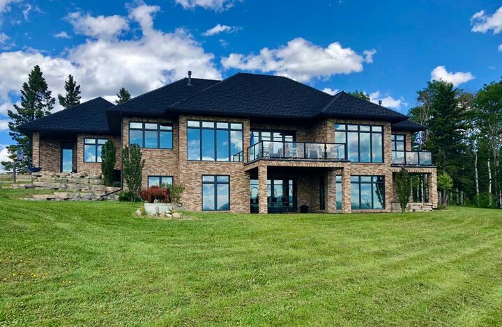 Property Photo: 6029 Township Road 332 AB T0M 1X0