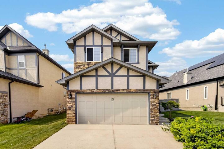 15 Sherwood Common NW — photo 1