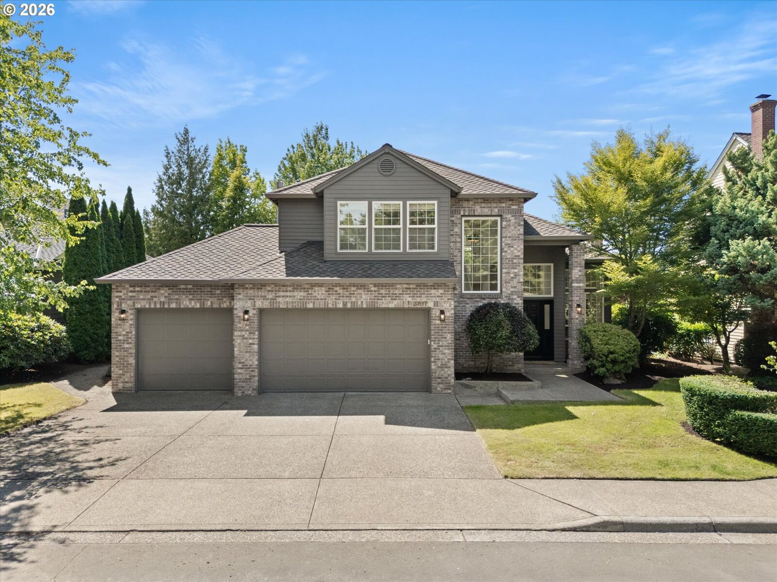 Property Photo: 3817 NW 120th Ter OR 97229