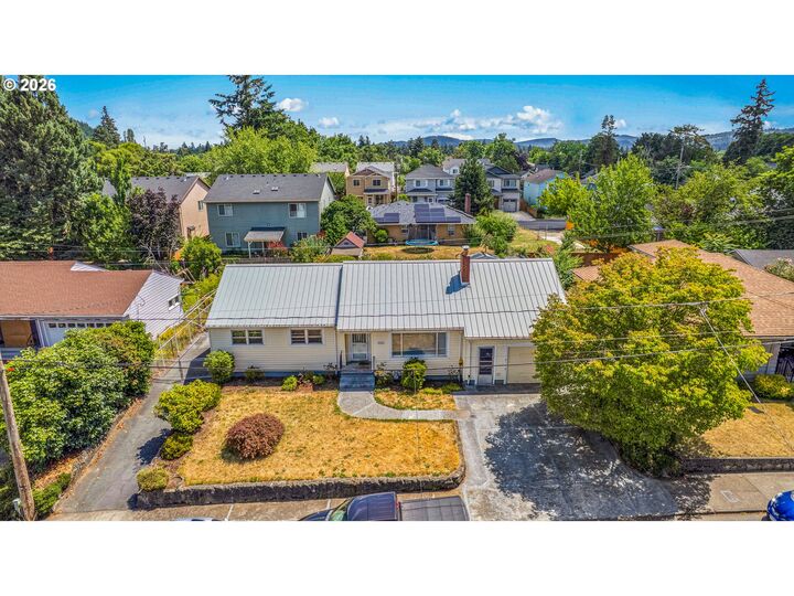 Property Photo:  4224 SE 88th Ave  OR 97035 