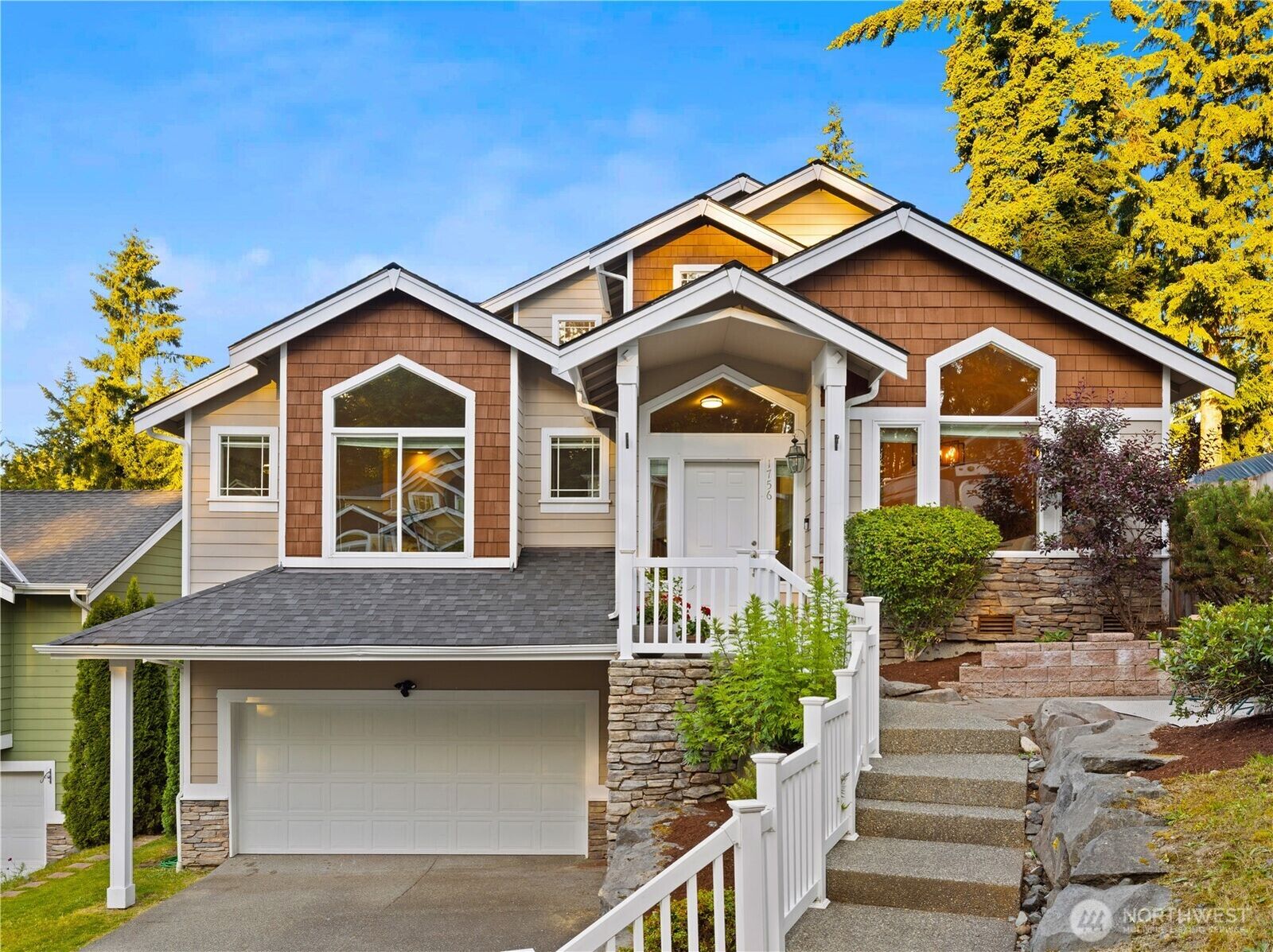 Property Photo: 1756 Monroe Avenue NE WA 98056