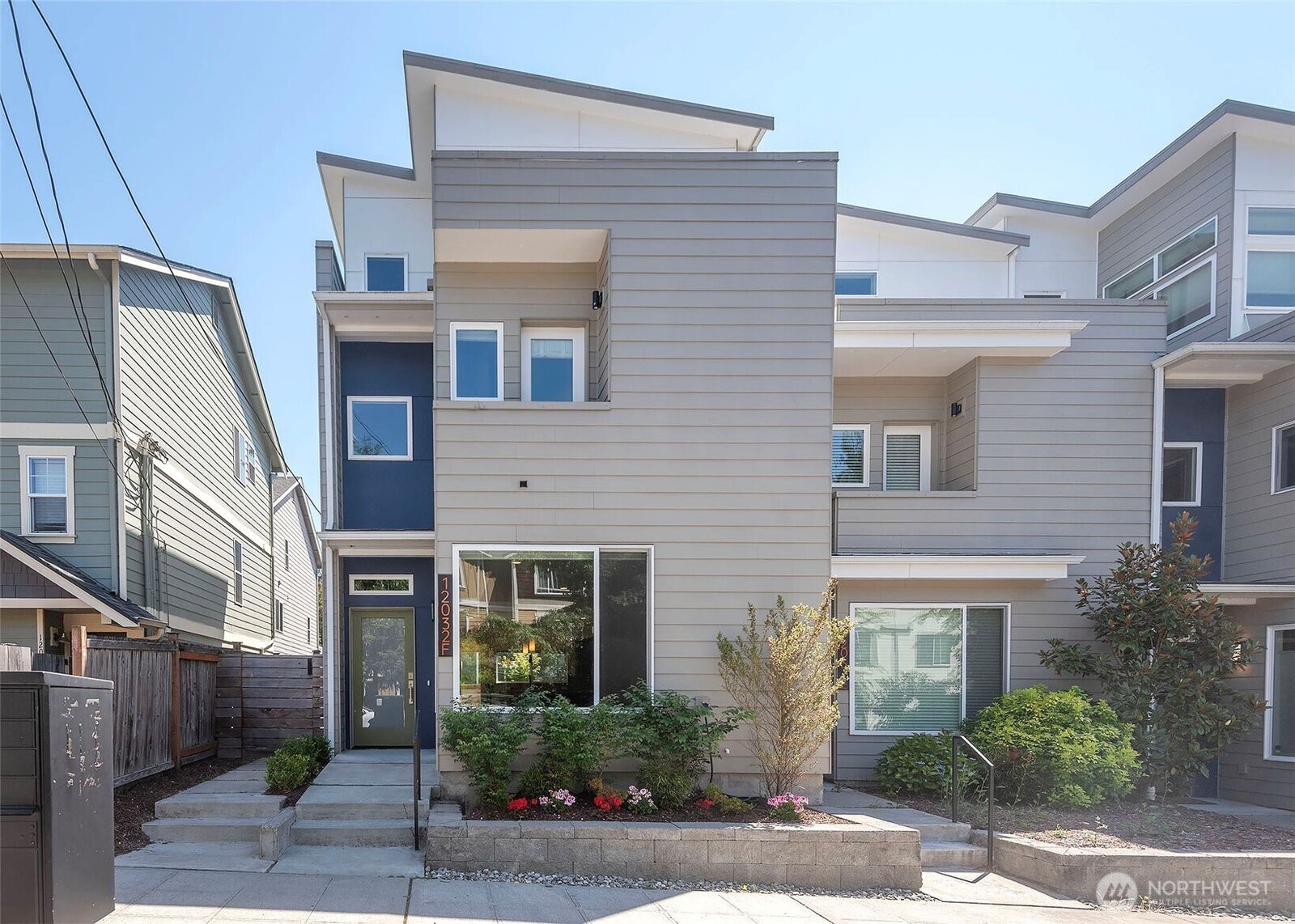 Property Photo: 12032 33rd Ave NE F WA 98125