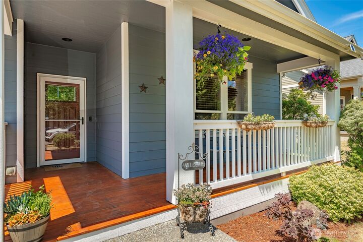 Property Photo:  1461  Lupin Street  WA 98264 