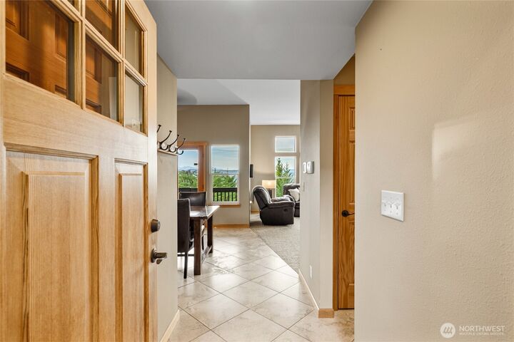 Property Photo:  581  Fs Rd 4517  WA 98922 