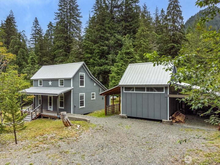 Property Photo:  204  Whitton Avenue  WA 98252 
