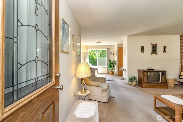 Property Photo:  31244  9th Avenue S  WA 98003 