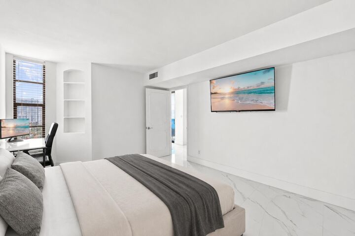 Property Photo:  1000 S Ocean Boulevard 14O  FL 33062 