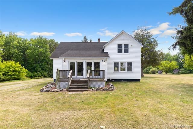 Property Photo:  27901 Brandes Road  MI 48134 