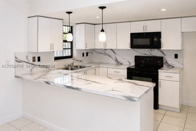 Property Photo:  5373 W 24th Ct 5373  FL 33016 