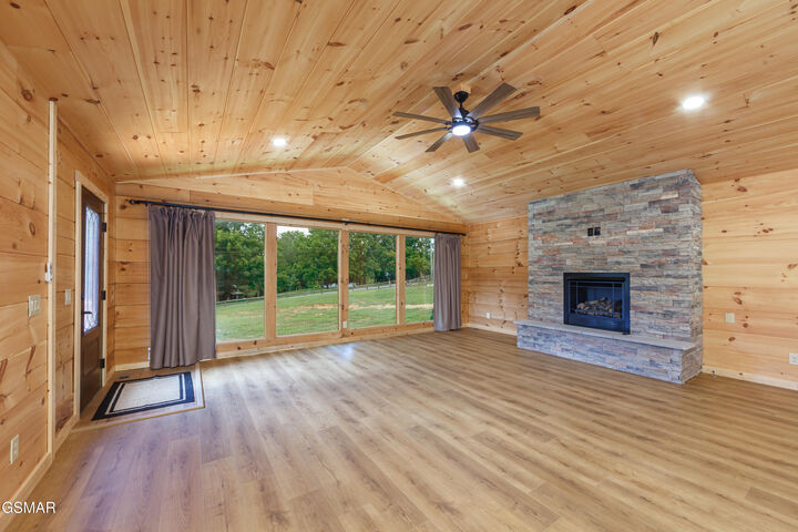 Property Photo:  1519 Indian Warpath Road  TN 37876 