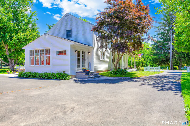 Property Photo:  309 North Grand Street  CT 06093 