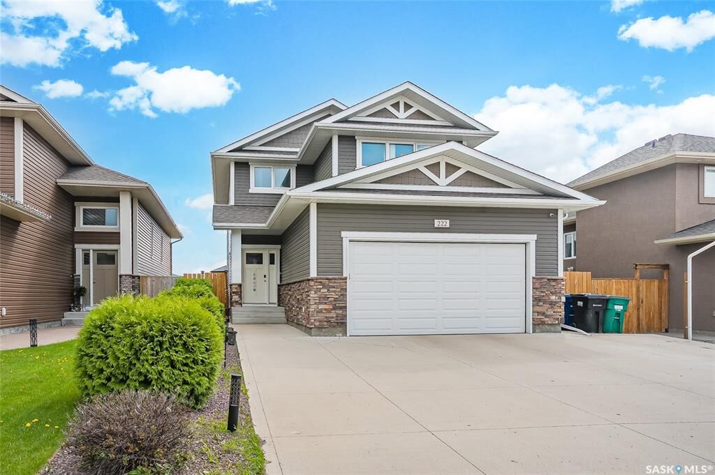 Property Photo:  222 Pringle Lane  SK S7T 0S3 