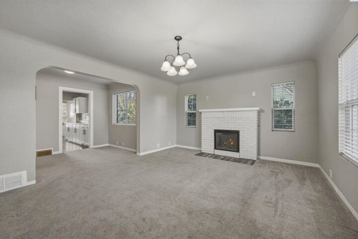 Property Photo: 515 W Shoshone Street WA 99301