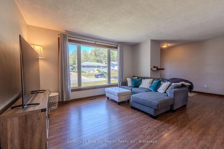 Property Photo:  7 Birch Crescent  ON P0H 2H0 