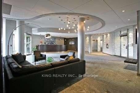Property Photo:  550 Queens Quay W 711  ON M5V 3M8 